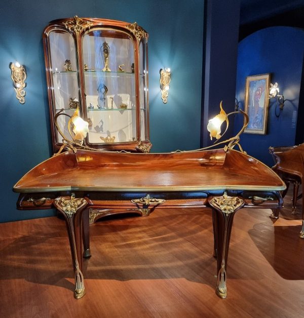 Louis Majorelle, Schreibtisch Orchideen, Museum Wiesbaden
